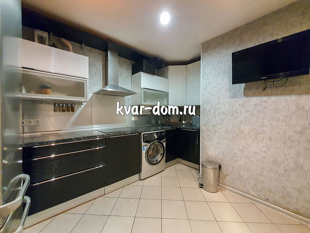 Снять квартиру метро Нагорная, Криворожская 19А