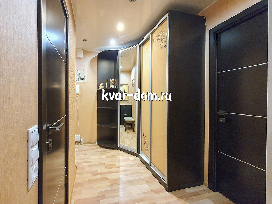 Снять квартиру метро Нагорная, Криворожская 19А