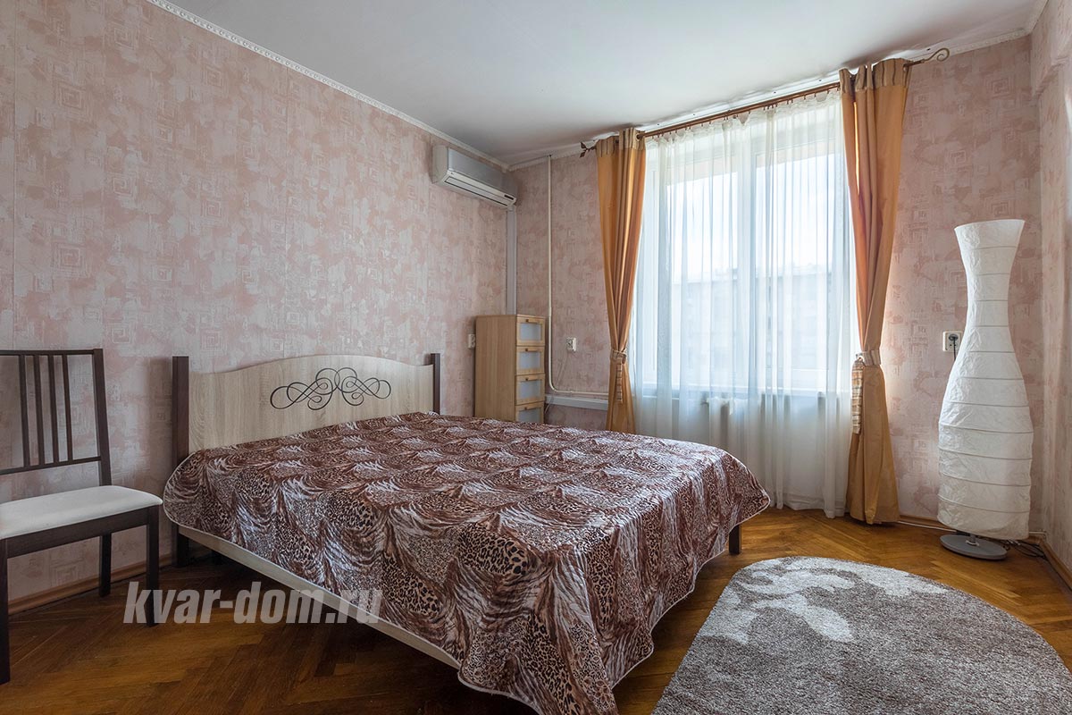 Снять квартиру Университет, Ленинский 75