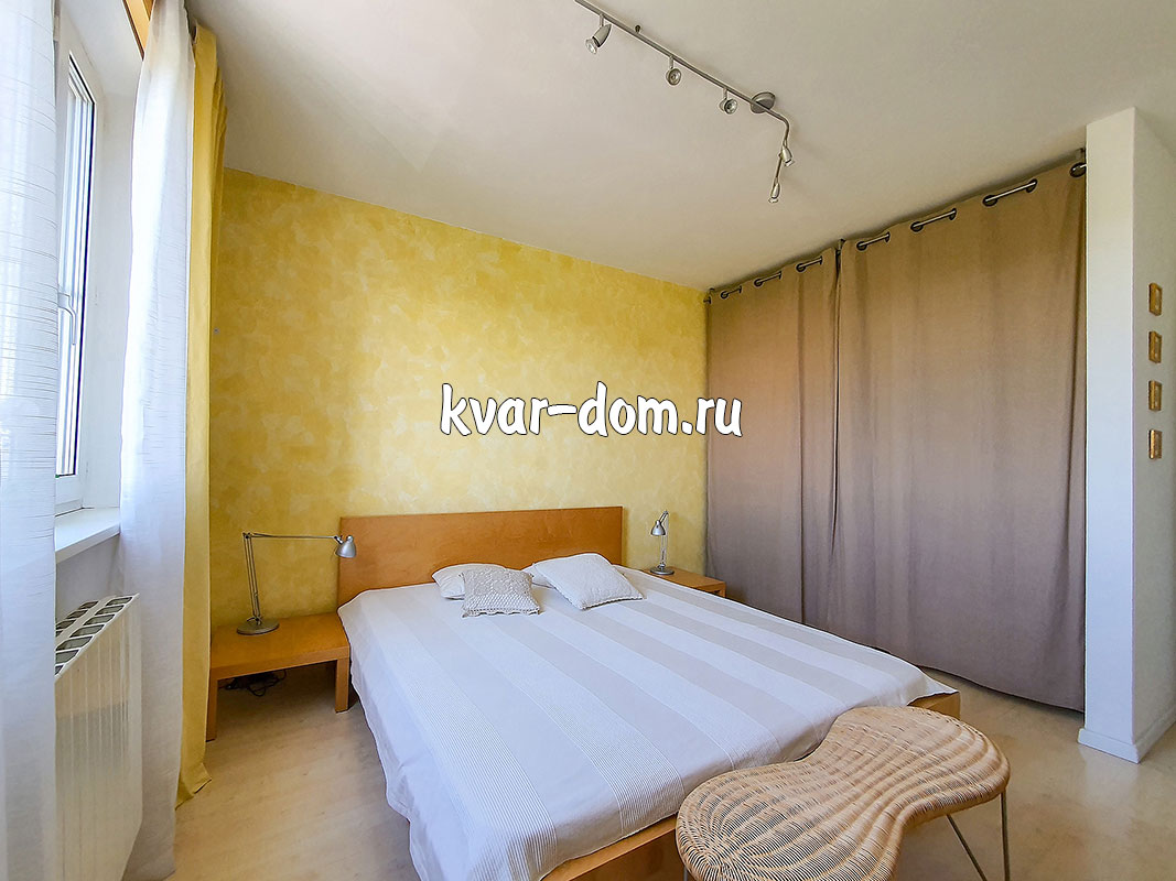 Снять квартиру Крылатское, Осенняя 8