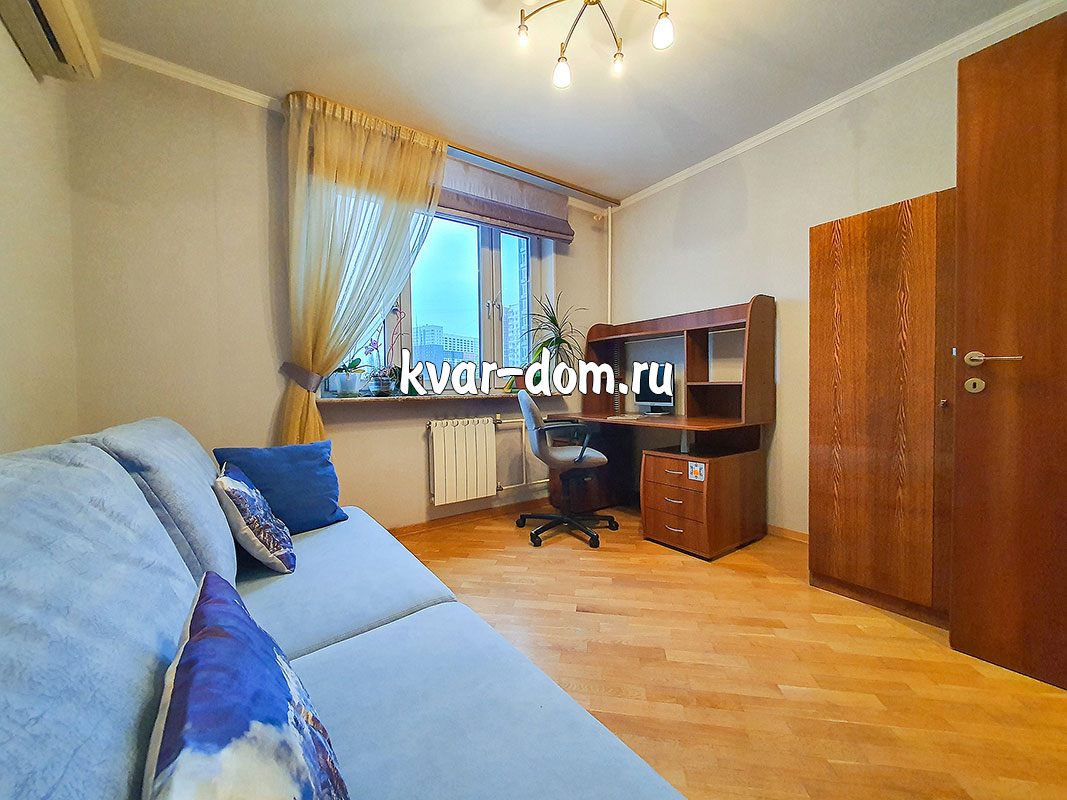 Снять квартиру метро Орехово Маршала Захарова 12