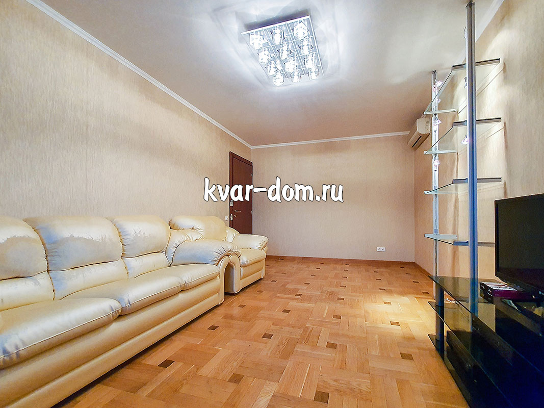 Снять квартиру метро Орехово Маршала Захарова 12